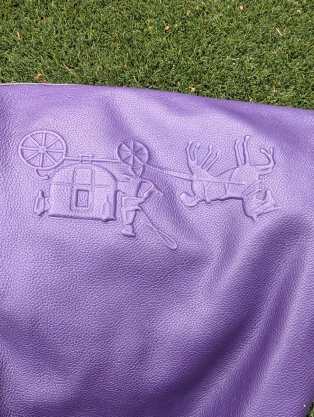 Edie 33727 Horse Carriage Logo Embossed Shoulder Tote Bag Purse Purple Violet - Picture 3 of 14